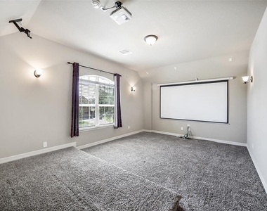 16815 Violet Trace Court - Photo Thumbnail 31