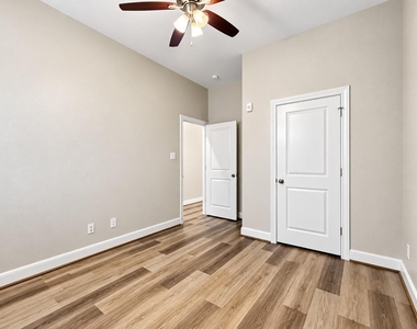504 Nursery Road - Photo Thumbnail 30