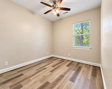 504 Nursery Road - Photo Thumbnail 28