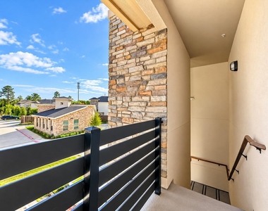 504 Nursery Road - Photo Thumbnail 37