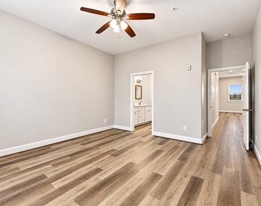 504 Nursery Road - Photo Thumbnail 18