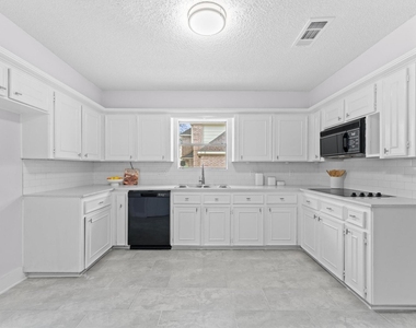 16414 York Minster Drive - Photo Thumbnail 1