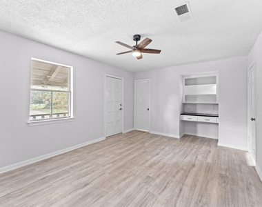 16414 York Minster Drive - Photo Thumbnail 20