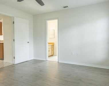 2254 Matthew Circle - Photo Thumbnail 13