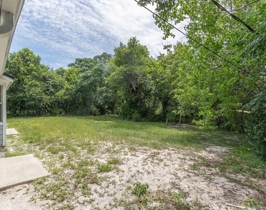 2254 Matthew Circle - Photo Thumbnail 14