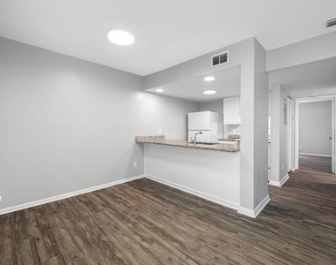 5902 E 122nd Avenue - Photo Thumbnail 3