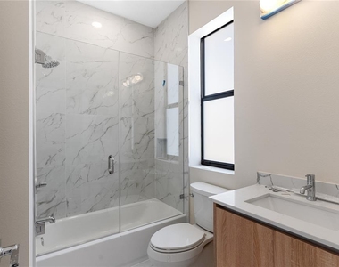 8403 Modano Place - Photo Thumbnail 16