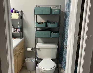 6324 Newtown Circle - Photo Thumbnail 2