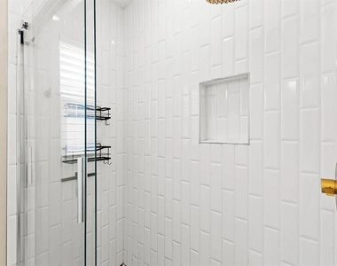 2614 W Henry Avenue - Photo Thumbnail 8