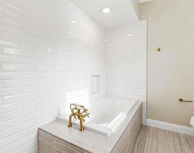 2614 W Henry Avenue - Photo Thumbnail 11