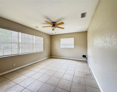 4407 Pompano Drive - Photo Thumbnail 8