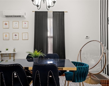 2206 E 3rd Avenue - Photo Thumbnail 14