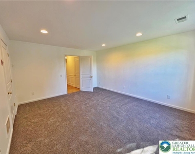 5293 Chandler Way - Photo Thumbnail 25