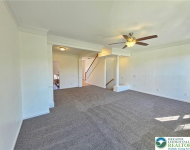 5293 Chandler Way - Photo Thumbnail 5