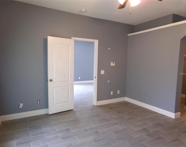 5605 Tanagerlake Road - Photo Thumbnail 8