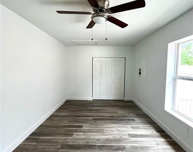 12701 Polly Place - Photo Thumbnail 6