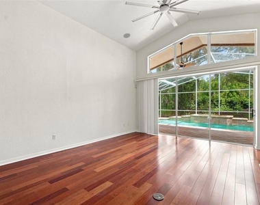 27417 Silver Thatch Drive - Photo Thumbnail 17