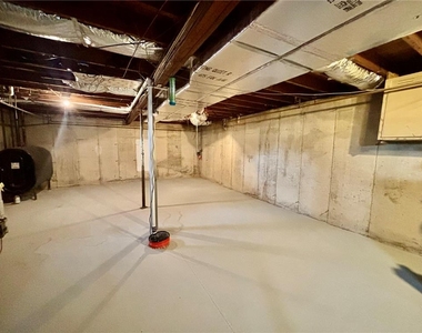 535 Mauch Chunk Street - Photo Thumbnail 14