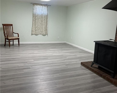 416 E Tioga Street - Photo Thumbnail 17
