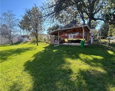 416 E Tioga Street - Photo Thumbnail 18