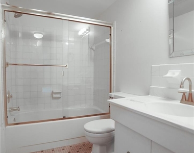 2926 Whitemarsh Place - Photo Thumbnail 9