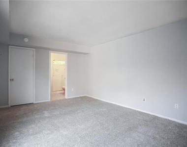 2926 Whitemarsh Place - Photo Thumbnail 19