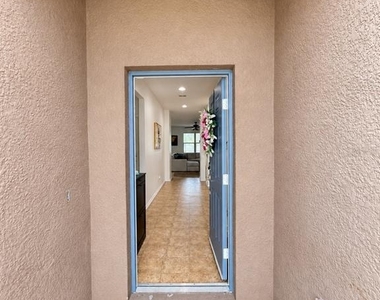 759 Sugar Camp Way - Photo Thumbnail 1