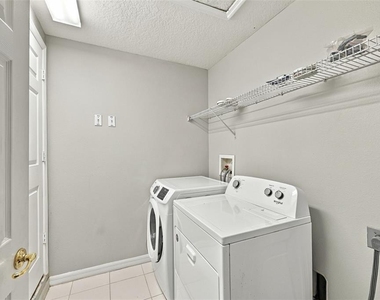 8826 Royal Enclave Boulevard - Photo Thumbnail 19
