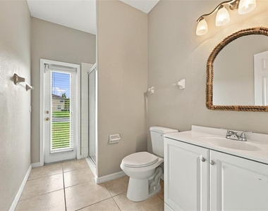 8826 Royal Enclave Boulevard - Photo Thumbnail 16