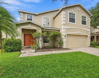 8826 Royal Enclave Boulevard - Photo Thumbnail 2