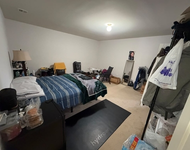 732 Blue Heron Drive - Photo Thumbnail 5