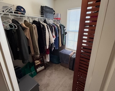 732 Blue Heron Drive - Photo Thumbnail 14