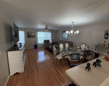 732 Blue Heron Drive - Photo Thumbnail 9