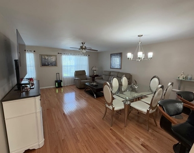 732 Blue Heron Drive - Photo Thumbnail 10