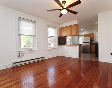 728 E 6th Street - Photo Thumbnail 4