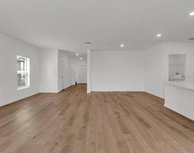 7349 Rainbow Bay Place - Photo Thumbnail 16