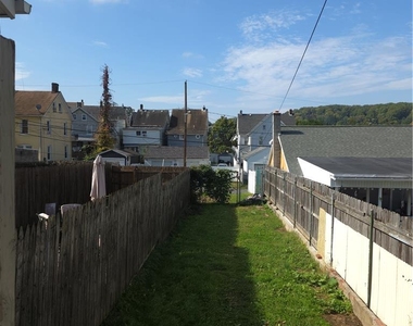 632 Ontario Street - Photo Thumbnail 15