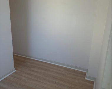 632 Ontario Street - Photo Thumbnail 13