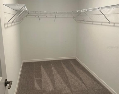 15420 Miller Creek Drive - Photo Thumbnail 9