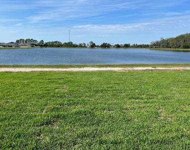 15420 Miller Creek Drive - Photo Thumbnail 16