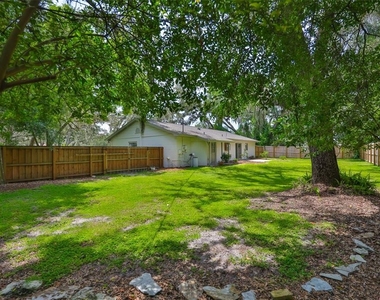 121 Windy Circle - Photo Thumbnail 30