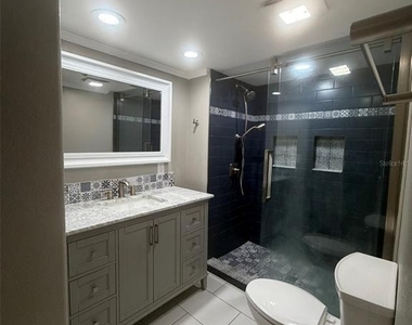 101 W Lemon Street - Photo Thumbnail 6