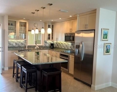 865 S Gulfview Boulevard - Photo Thumbnail 2