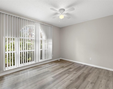17504 Woodthrush Place - Photo Thumbnail 21