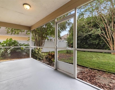 17504 Woodthrush Place - Photo Thumbnail 22