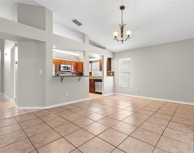 17504 Woodthrush Place - Photo Thumbnail 8
