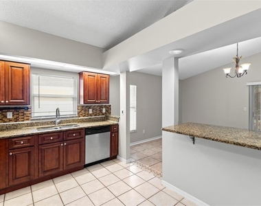 17504 Woodthrush Place - Photo Thumbnail 13