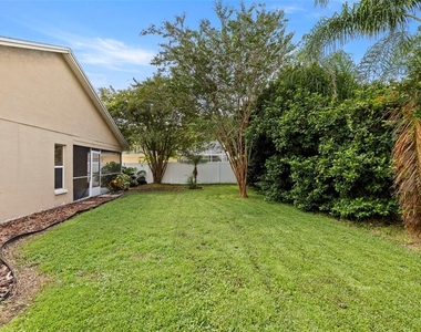 17504 Woodthrush Place - Photo Thumbnail 25