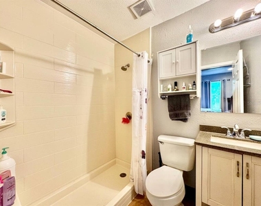 4904 N Highland Avenue - Photo Thumbnail 22