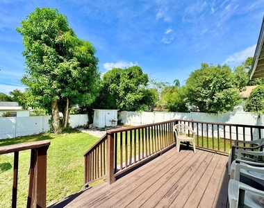 4904 N Highland Avenue - Photo Thumbnail 24
